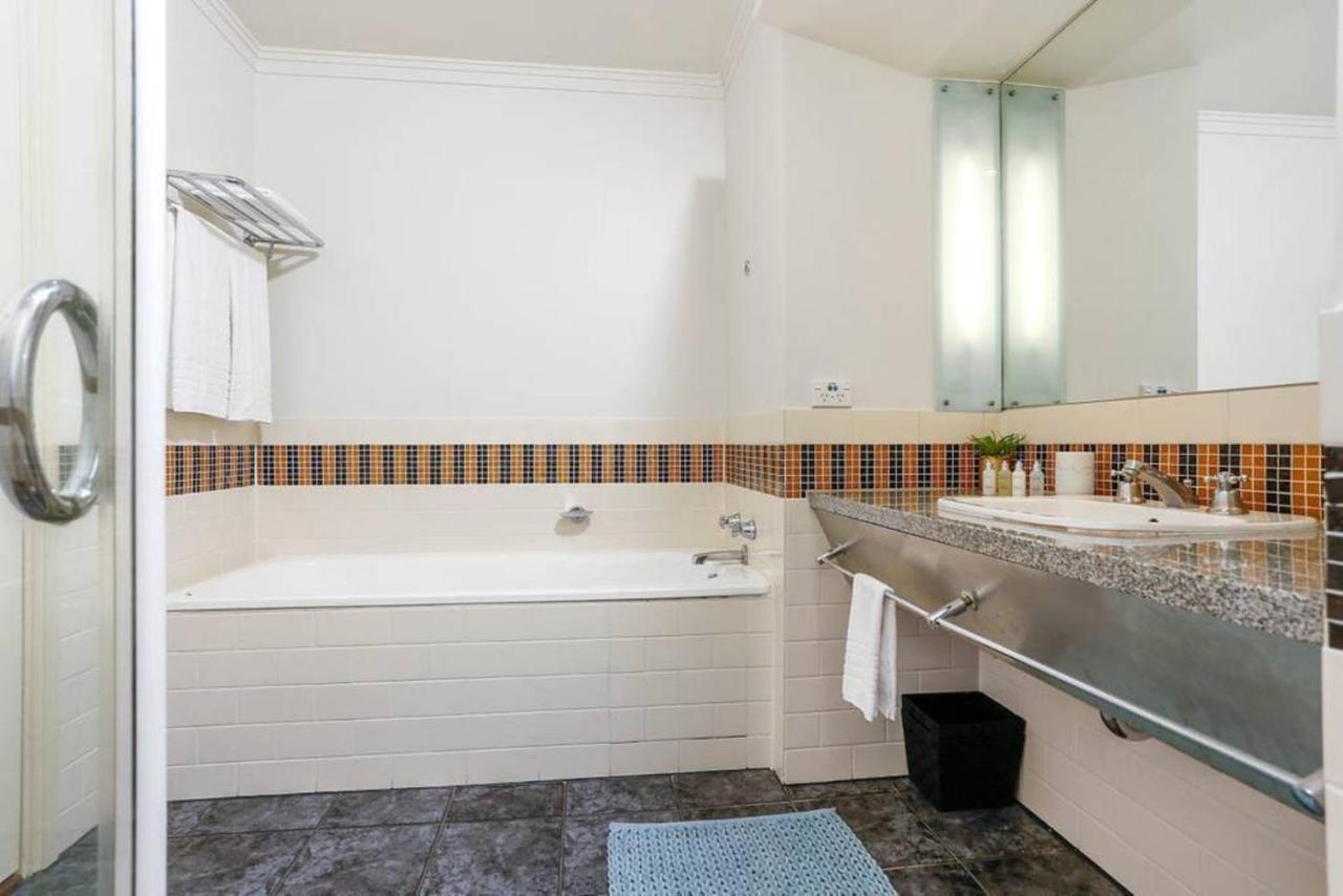 Spacious One Bedroom In The Heritage Hotel! Auckland Kültér fotó